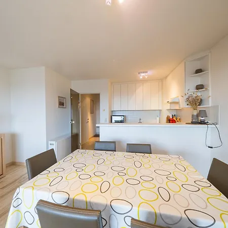 Apartament Flat In Koksijde Near Casino Square, Cleaning Included *