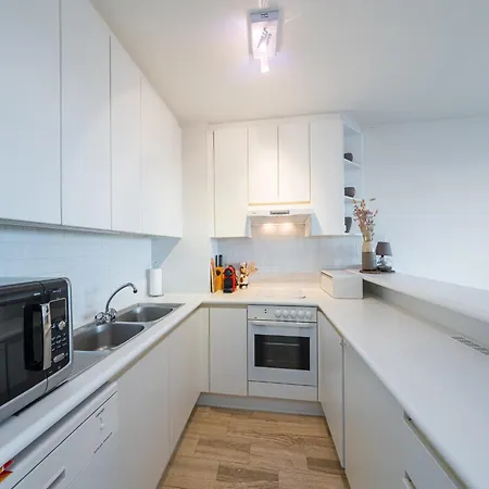 Flat In Koksijde Near Casino Square, Cleaning Included *