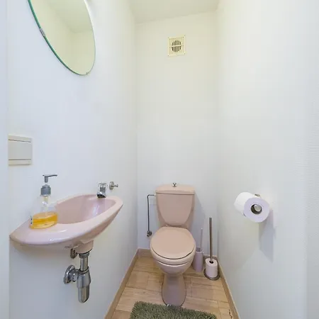 Flat In Koksijde Near Casino Square, Cleaning Included Apartment *