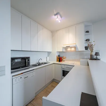 Flat In Koksijde Near Casino Square, Cleaning Included * Middelkerke
