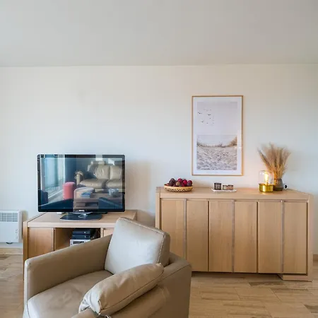 Apartament Flat In Koksijde Near Casino Square, Cleaning Included