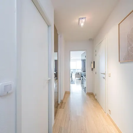 Apartment Flat In Koksijde Near Casino Square, Cleaning Included